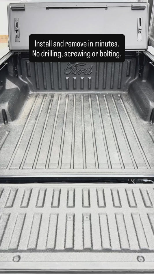 Ute Tub Storage Divider | LOKRA